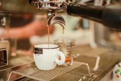 咖啡店常见的沖泡咖啡方法，味道有什么不同？